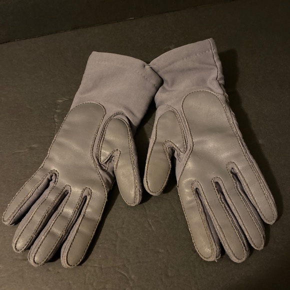 Sheer Energy Driving Gloves By Legg  Grey One Size NOS - Picture 2 of 3